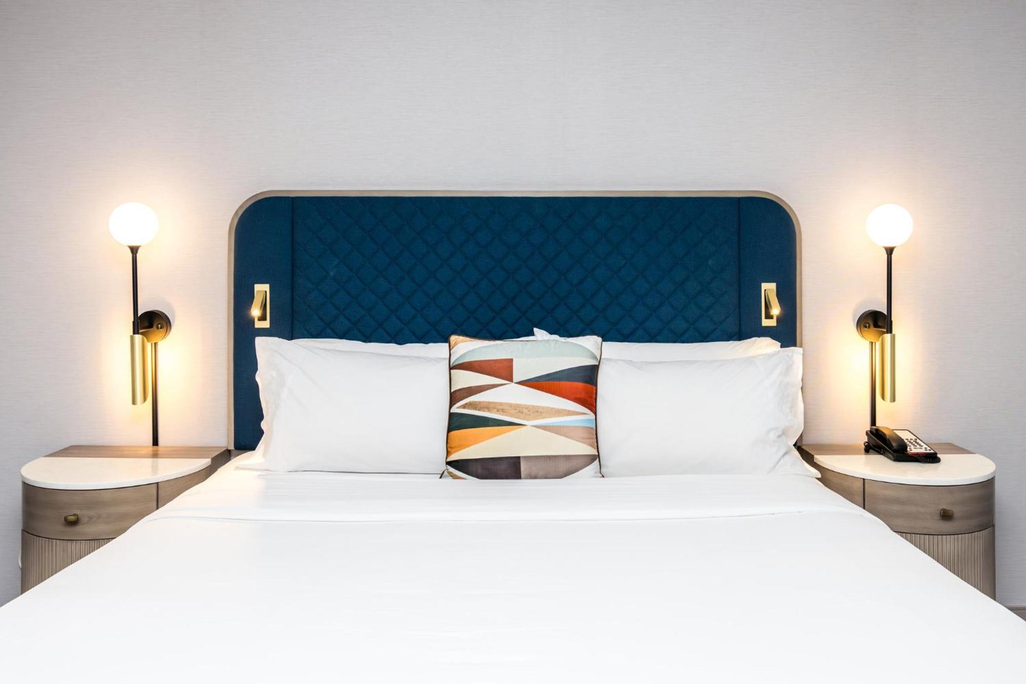 Voco The Clair Cincinnati Downtown By Ihg Extérieur photo